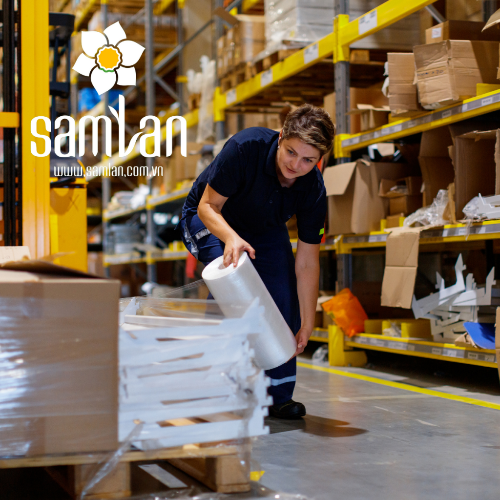 màng pe quấn hàng